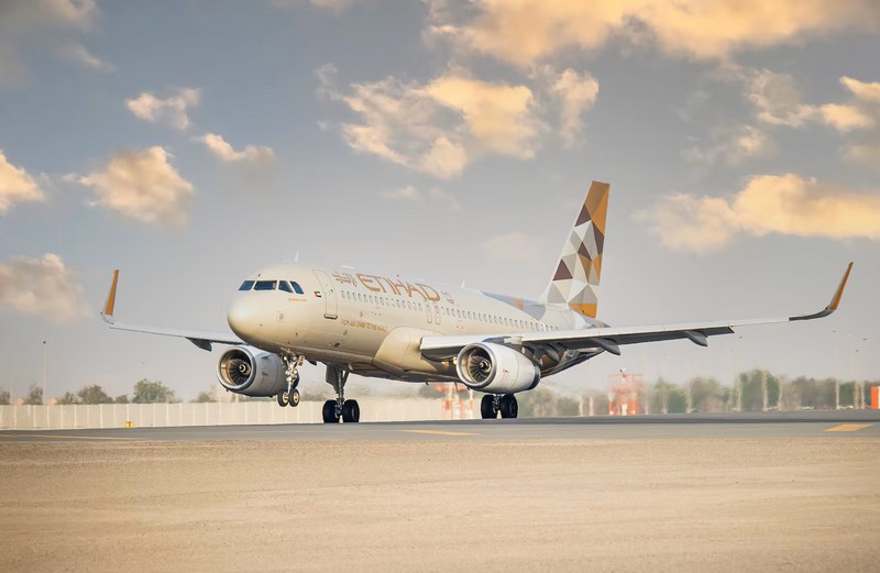 Etihad Airways переносит запуск рейсов в Узбекистан на август