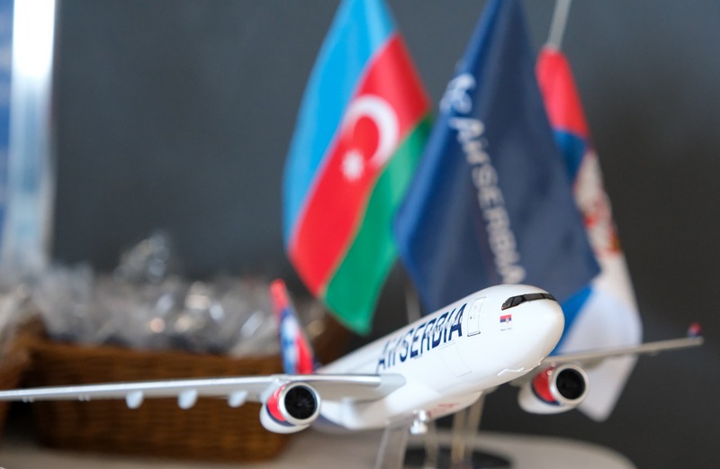 Air Serbia начала полеты в Баку