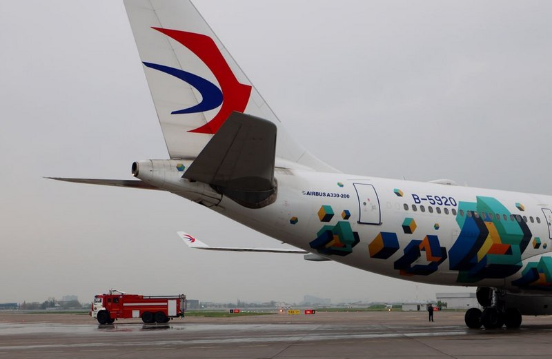Airport aircraft